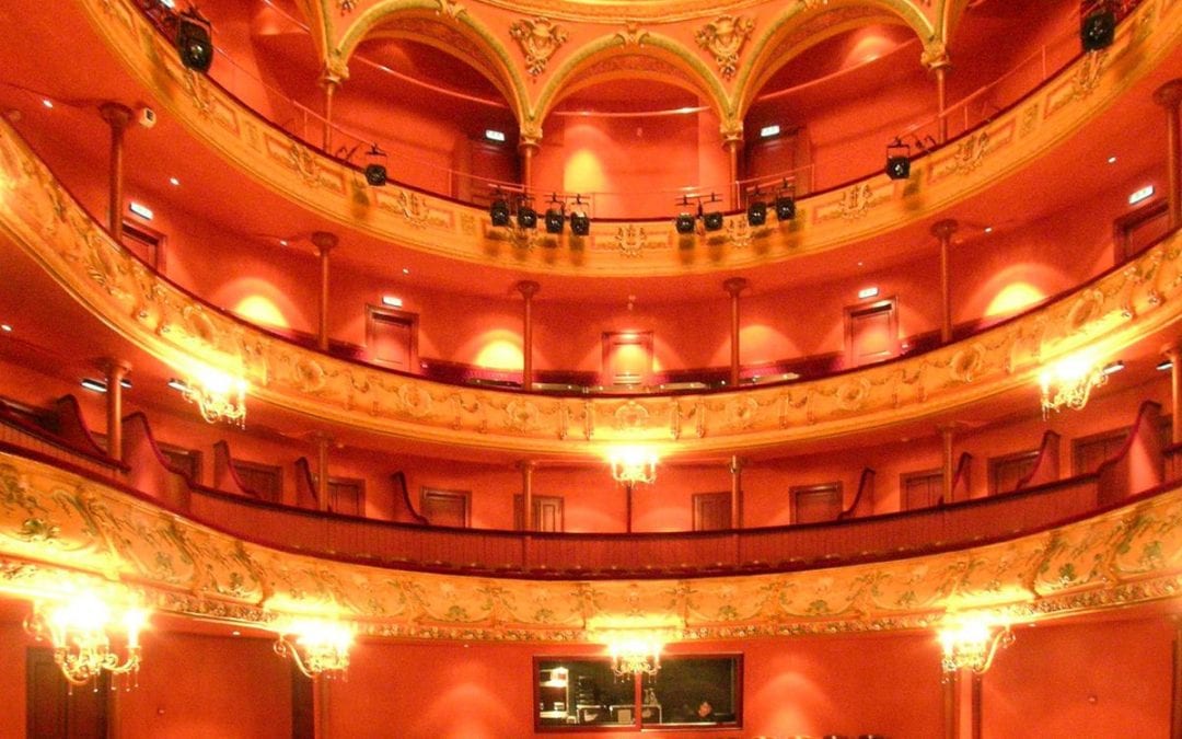 Réhabilitation du théâtre à l&rsquo;italienne du Puy En Velay (43)